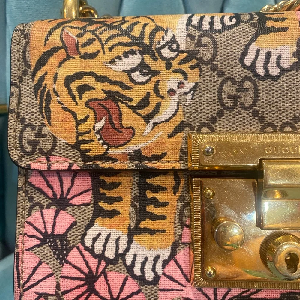Authentic Gucci Bengal Padlock GG Supreme Shoulder Bag 🐅💕 🐅 - Picture 3 of 14